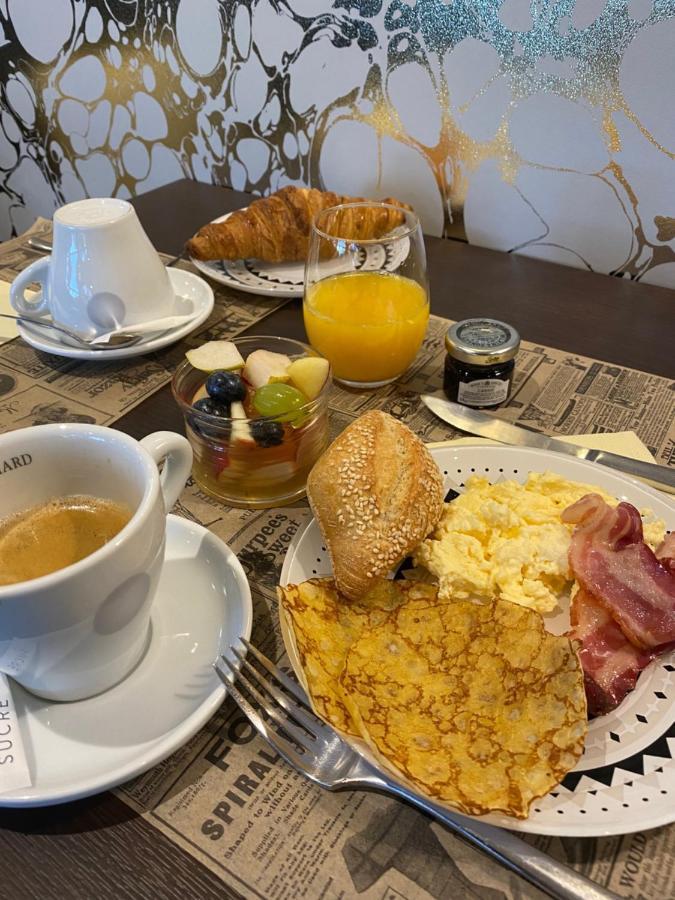 Hotel Le Berry Saint-Nazaire Kültér fotó