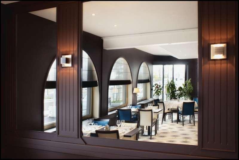 Hotel Le Berry Saint-Nazaire Étterem fotó