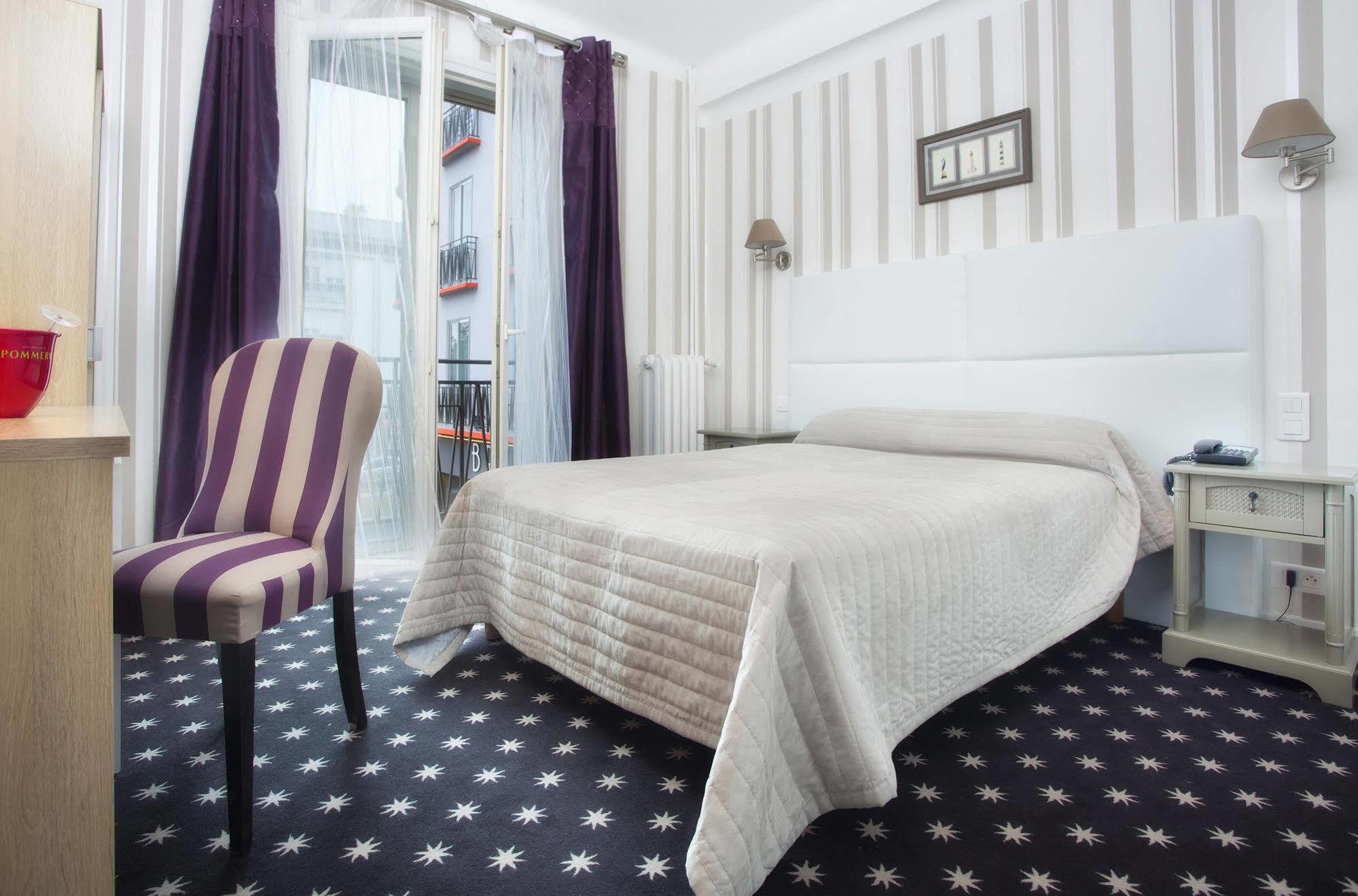 Hotel Le Berry Saint-Nazaire Kültér fotó