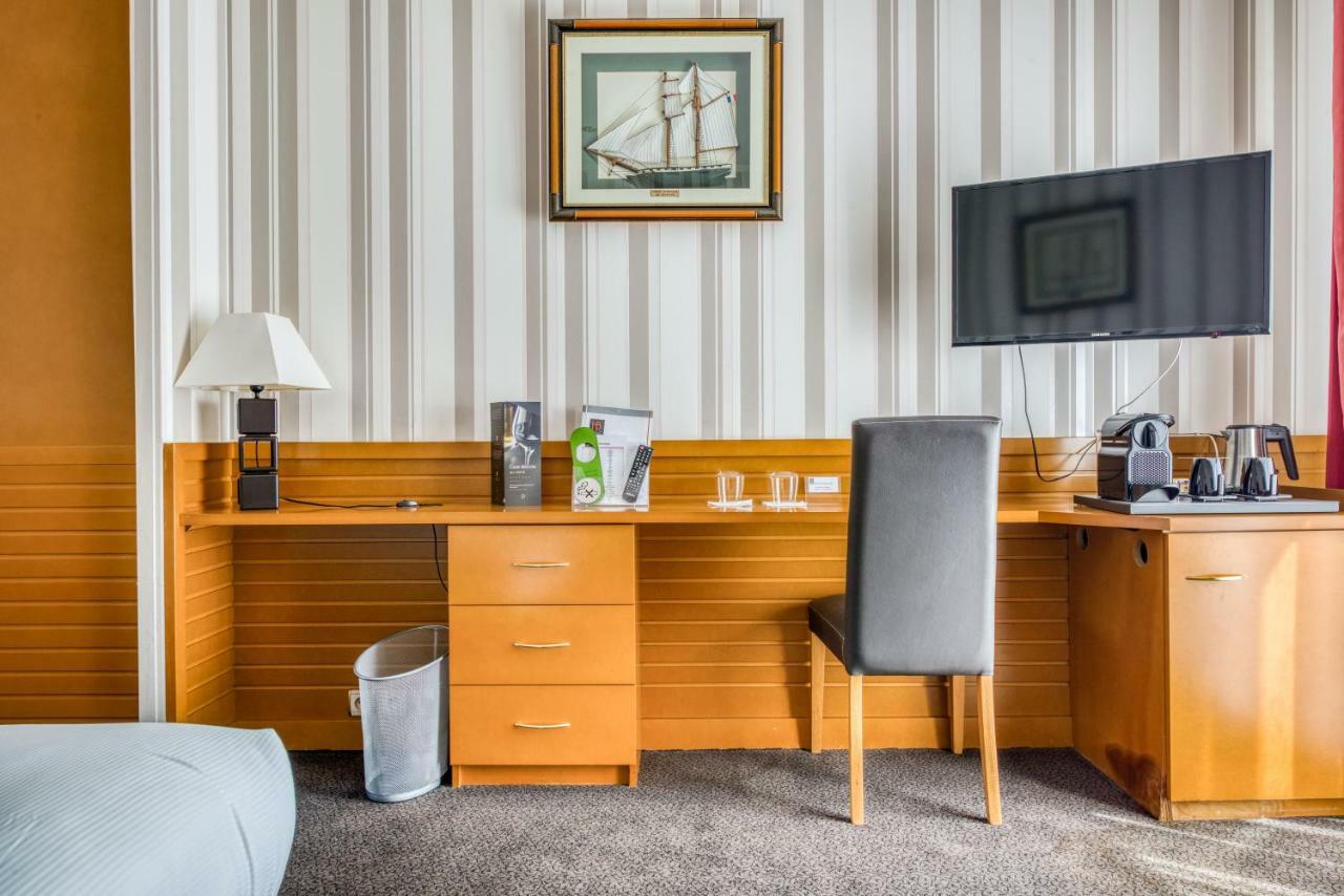 Hotel Le Berry Saint-Nazaire Kültér fotó